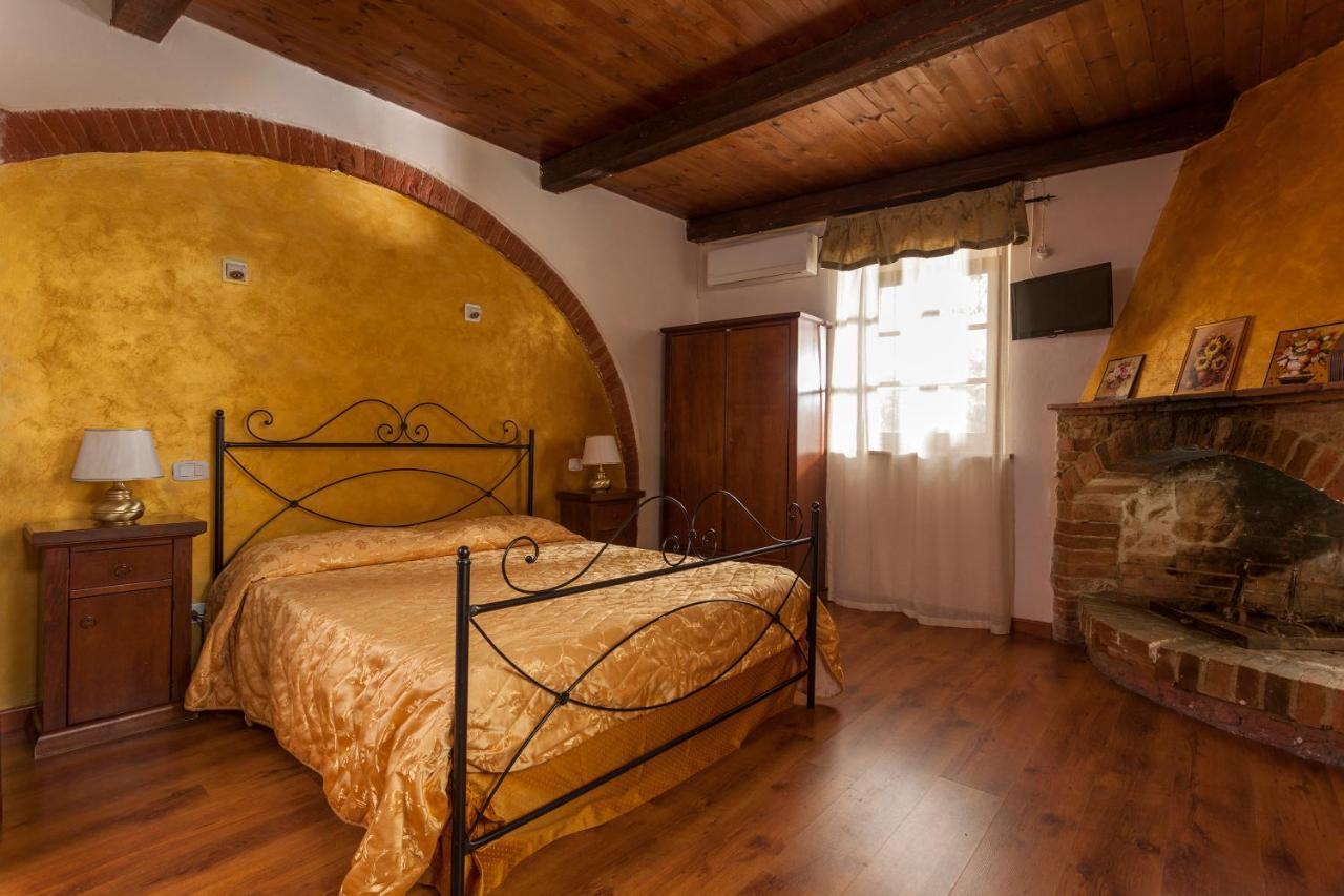 Agriturismo Nibbiano Montepulciano Luaran gambar